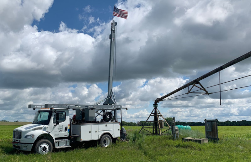 General Irrigation Truck